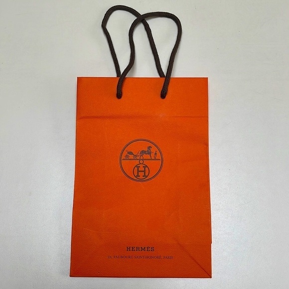🆕 HERMES Extravagent Gift Bag Size 6” x 8.5” - Picture 2 of 6